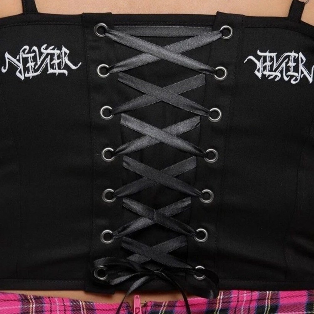 HOT TOPIC Women's 3X The School for Good and Evil Black Corset Top Embroidered - Picture 2 of 7